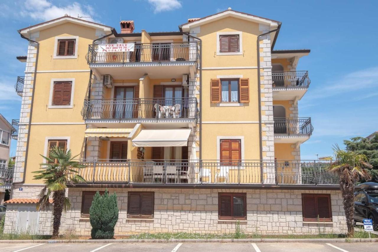 Anita Apartment Porec Exterior photo